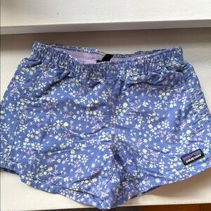 Patagonia girls Blue Floral Shorts